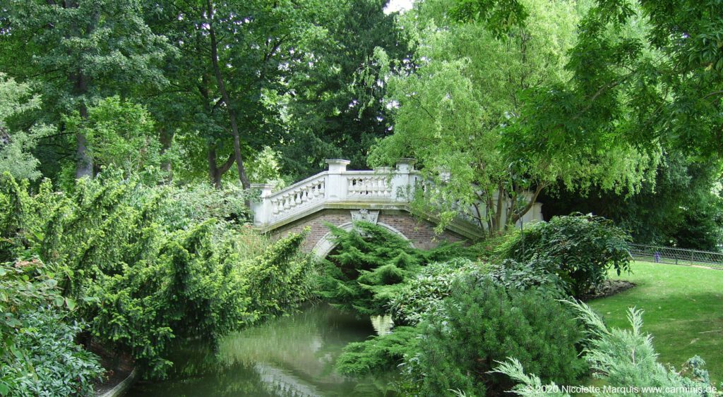 Haikus Paris Parks Brücken